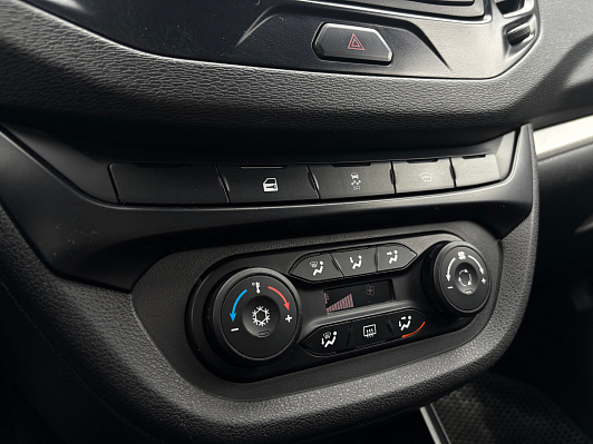 Lada (ВАЗ) Vesta Comfort Image (2017-2019), 2019 года, пробег 97681 км