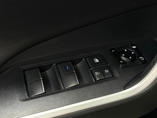 Toyota RAV4 Комфорт, 2020 года, пробег 91349 км
