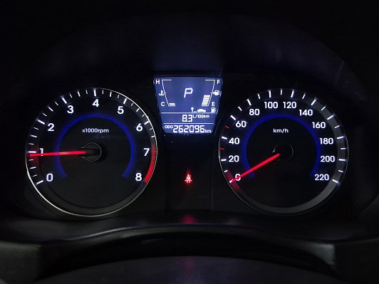 Hyundai Solaris, 2012 года, пробег 262092 км