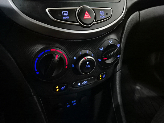 Hyundai Solaris Comfort, 2015 года, пробег 117638 км