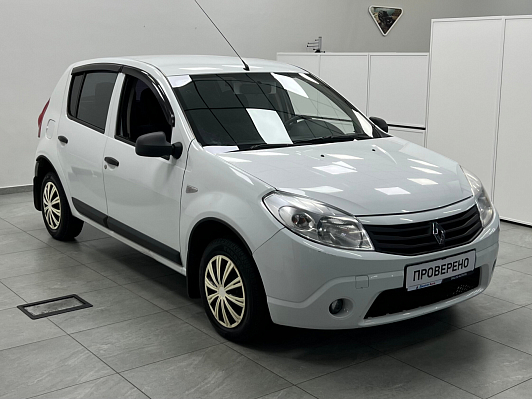 Renault Sandero Authentique, 2012 года, пробег 191298 км