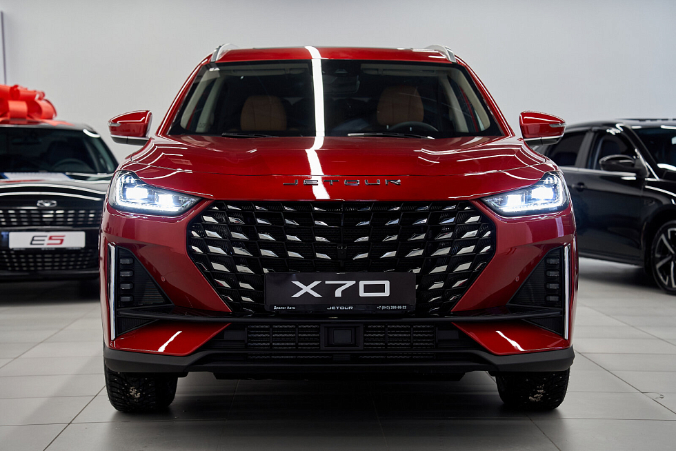 JETOUR X70 PLUS Comfort, красный