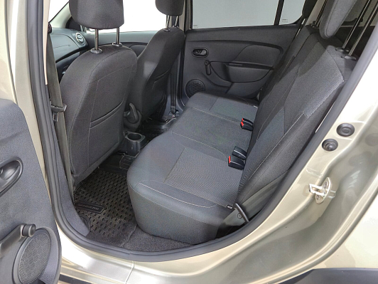 Renault Sandero Stepway Life, 2020 года, пробег 25780 км