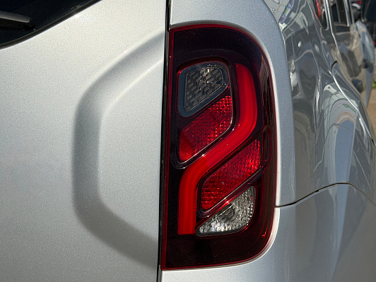 Renault Duster Expression, 2015 года, пробег 200000 км