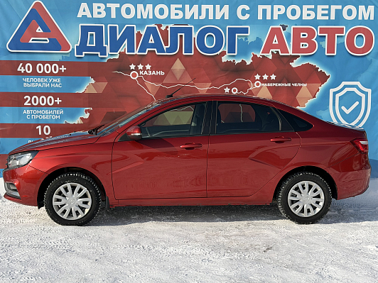 Lada (ВАЗ) Vesta Comfort Multimedia (2018-2019), 2017 года, пробег 64000 км