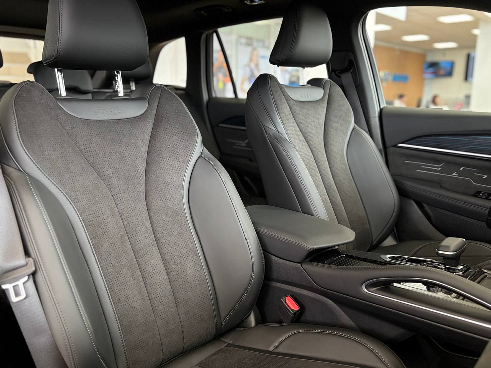 Geely Monjaro Luxury, черный