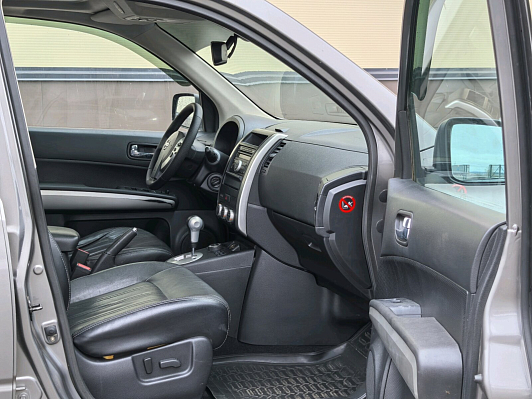 Nissan X-Trail, 2011 года, пробег 226478 км