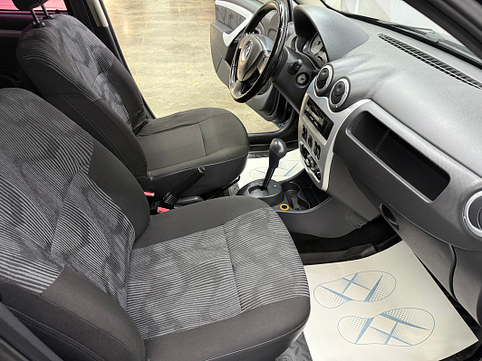 Renault Sandero, 2010 года, пробег 194125 км