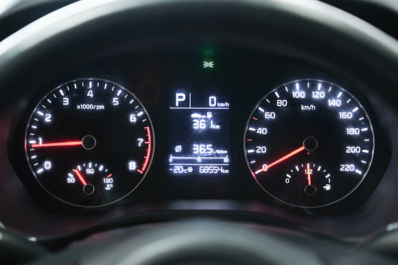 Kia Rio Luxe, 2021 года, пробег 68500 км