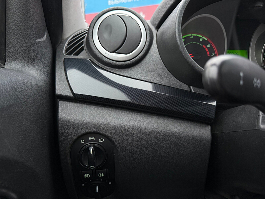 Lada (ВАЗ) Kalina Luxe Navi Glonass 21947-52-21V, 2015 года, пробег 135000 км