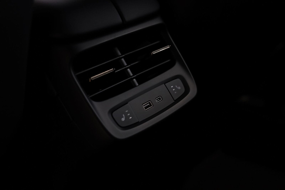 Omoda C7 Active, серебряный