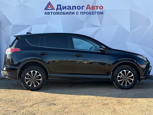 Toyota RAV4, 2018 года, пробег 208900 км