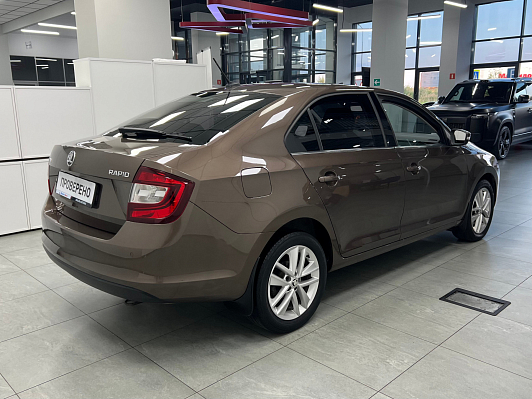 Skoda Rapid Style, 2017 года, пробег 125138 км