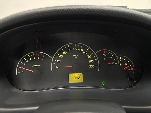 Lada (ВАЗ) Priora Люкс, 2009 года, пробег 117049 км