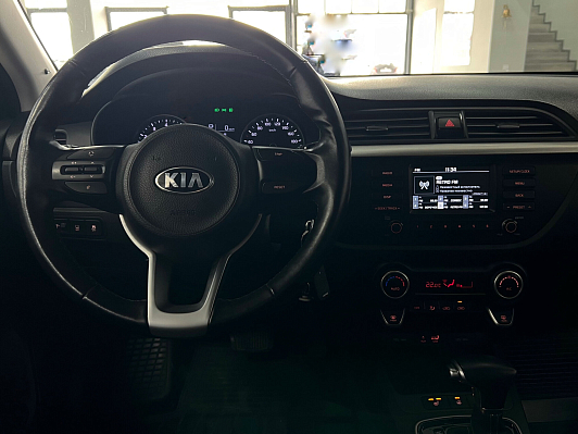 Kia Rio Luxe, 2020 года, пробег 67000 км