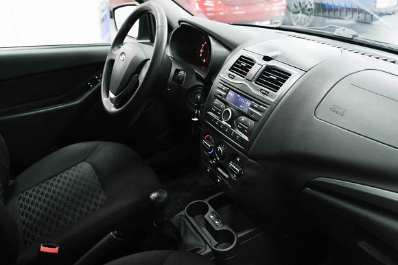 Lada (ВАЗ) Granta, 2019 года, пробег 66600 км