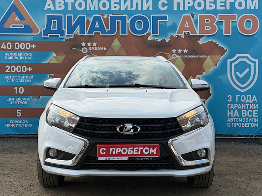 Lada (ВАЗ) Vesta Luxe, 2020 года, пробег 62000 км