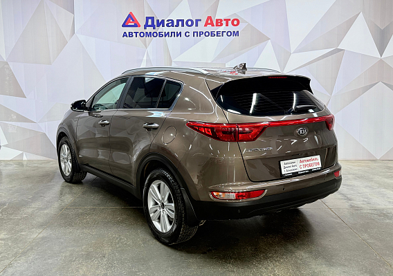 Kia Sportage Luxe, 2018 года, пробег 106528 км