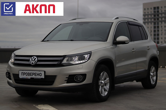 Volkswagen Tiguan Avenue, 2011 года, пробег 210000 км