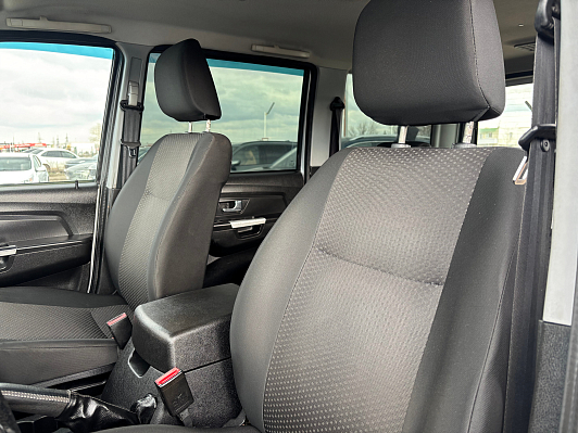 УАЗ Патриот, 2016 года, пробег 95693 км