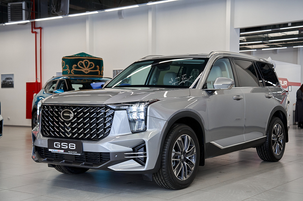 GAC GS8 GL (5 мест), серебряный