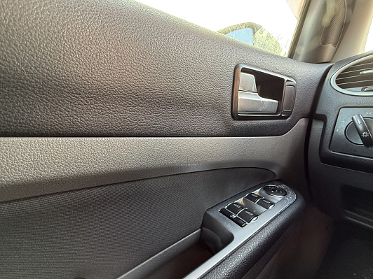 Ford Focus Titanium Special Edition, 2010 года, пробег 147000 км