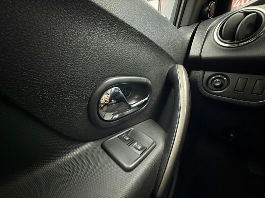 Renault Sandero Stepway Drive, 2018 года, пробег 80863 км