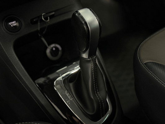 Renault Kaptur Extreme, 2018 года, пробег 102000 км