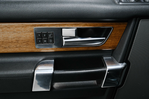 Land Rover Discovery HSE, 2014 года, пробег 163000 км