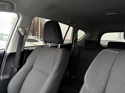 Toyota RAV4 Adventure, 2018 года, пробег 162309 км