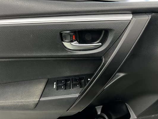 Toyota Corolla, 2017 года, пробег 148000 км