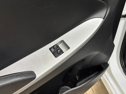 Hyundai Solaris Active, 2012 года, пробег 245089 км