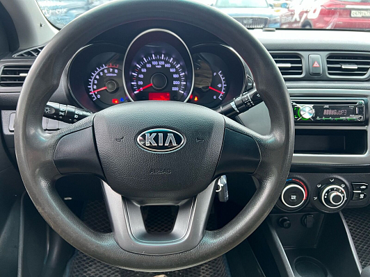 Kia Rio Comfort (без теплых опций), 2014 года, пробег 150000 км