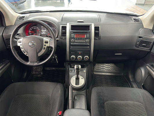 Nissan X-Trail SE High, 2012 года, пробег 208000 км