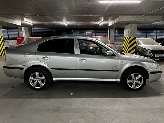 Skoda Octavia, 2004 года, пробег 326660 км