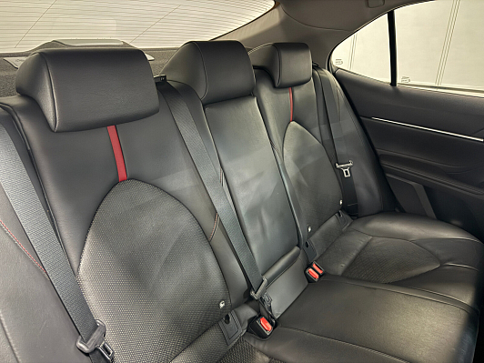 Toyota Camry S-Edition, 2020 года, пробег 80000 км