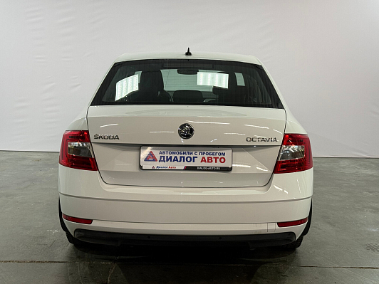 Skoda Octavia Ambition, 2019 года, пробег 114000 км