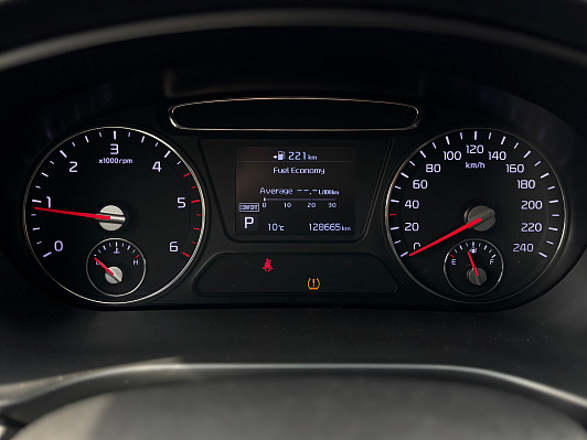Kia Sorento, 2018 года, пробег 128656 км