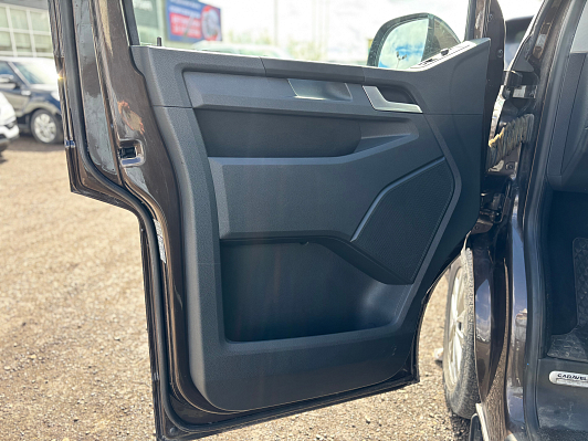 Volkswagen Caravelle Comfortline, 2016 года, пробег 87813 км