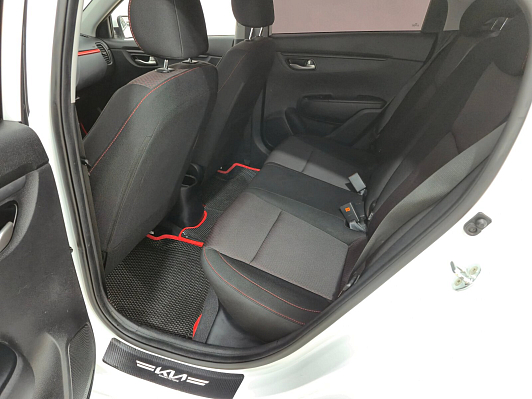 Kia Rio Luxe, 2020 года, пробег 59310 км