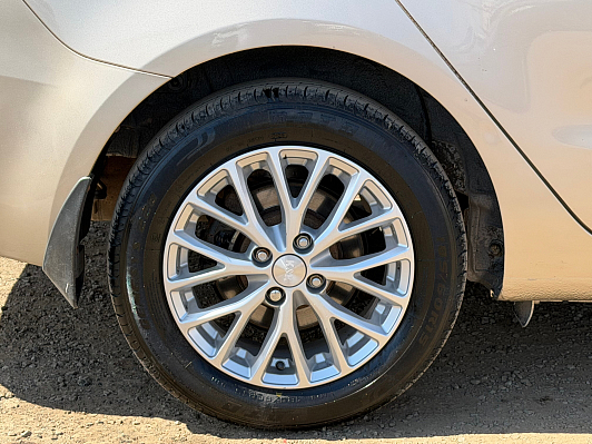Kia Rio Luxe, 2013 года, пробег 202730 км