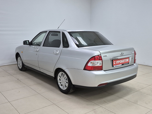 Lada (ВАЗ) Priora Люкс, 2011 года, пробег 176731 км