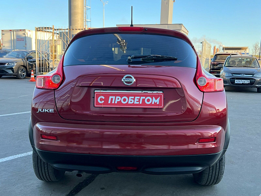 Nissan Juke, 2013 года, пробег 195000 км