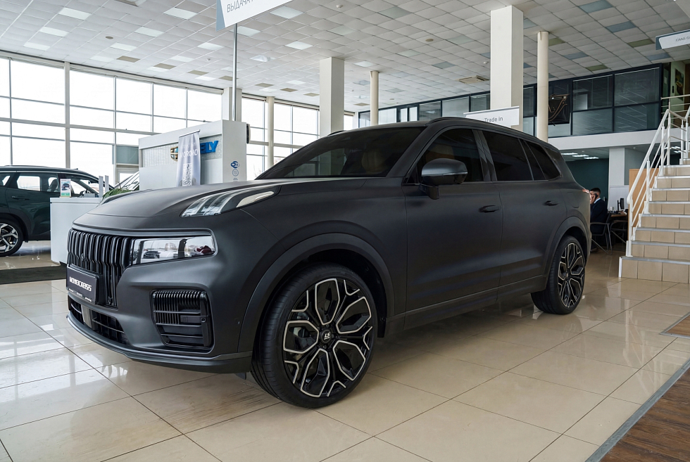 Nordcross 001 Ultra, черный