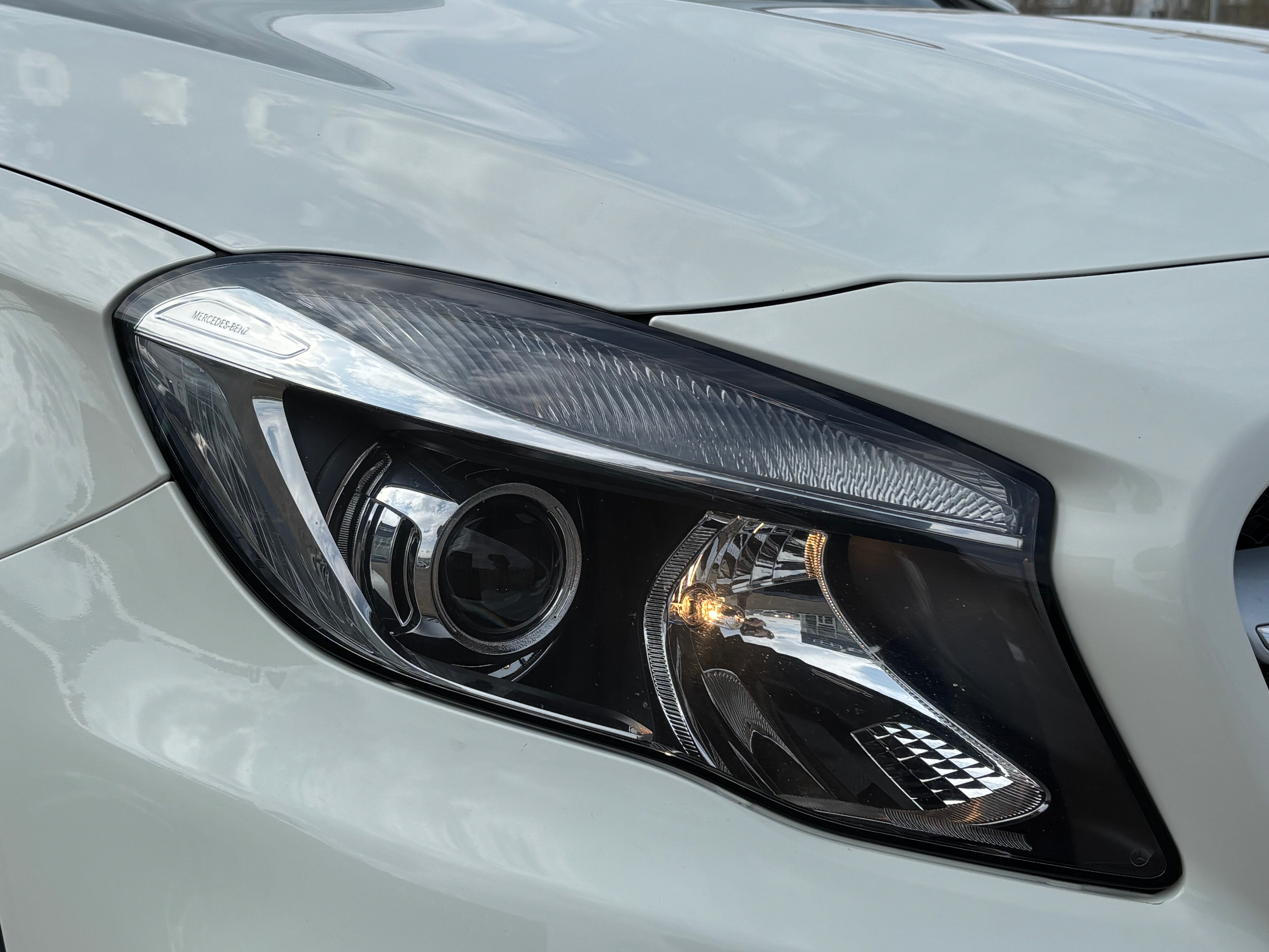 Mercedes-Benz GLA GLA 250 4MATIC Особая серия, 2015 года, пробег 177393 км