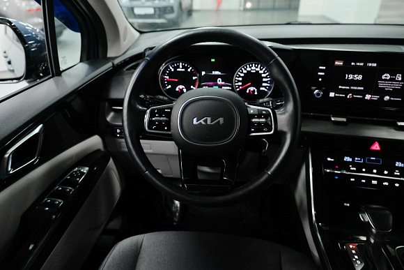 Kia Carnival Comfort, 2022 года, пробег 209833 км