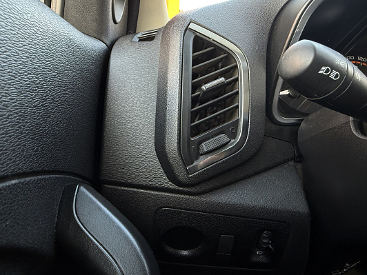 Lada (ВАЗ) XRAY Classic, 2019 года, пробег 174582 км