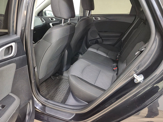 Kia Ceed, 2022 года, пробег 15976 км