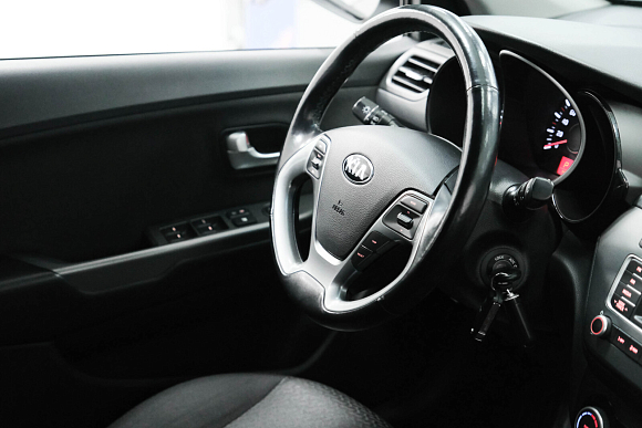 Kia Rio, 2015 года, пробег 48270 км