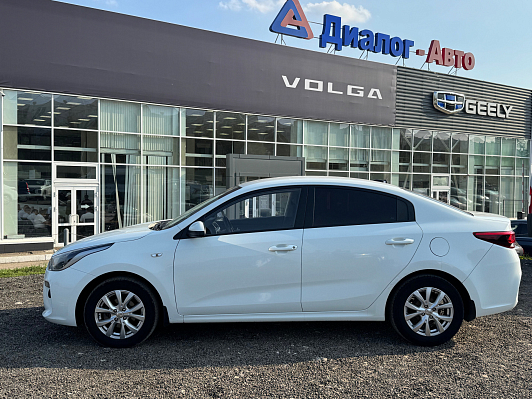 Kia Rio Luxe, 2017 года, пробег 103900 км
